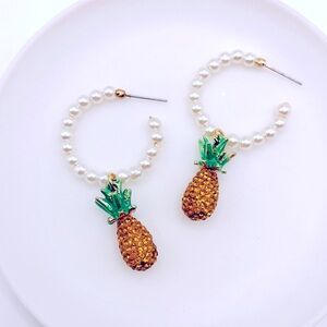 Zara Pineapple Pearl Hoop Earrings